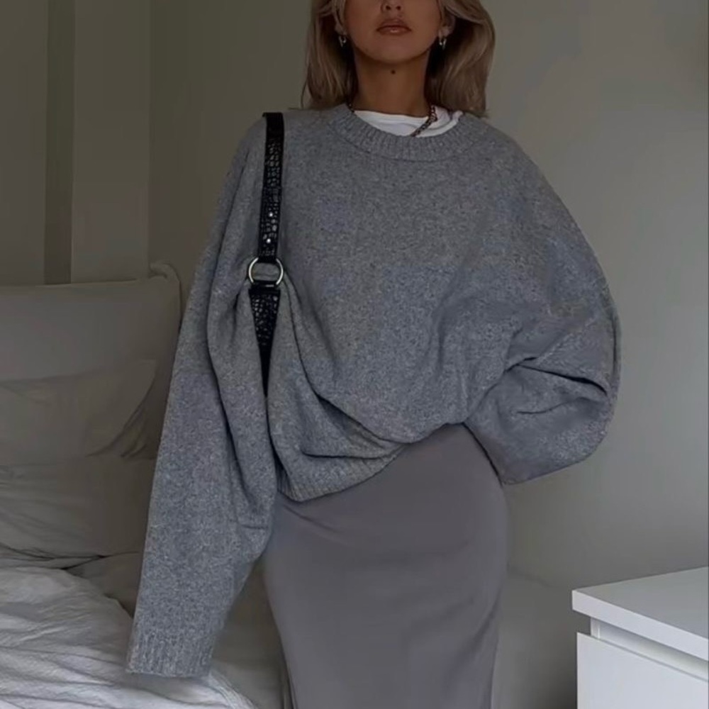 Oversized Crewneck Sweater - Picture 5 of 5